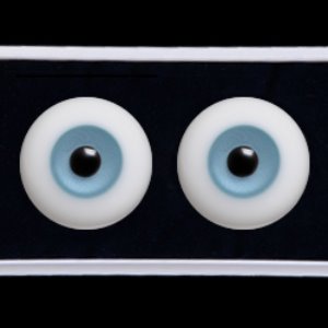 [28mm] Glass Eye (Pale Blue)